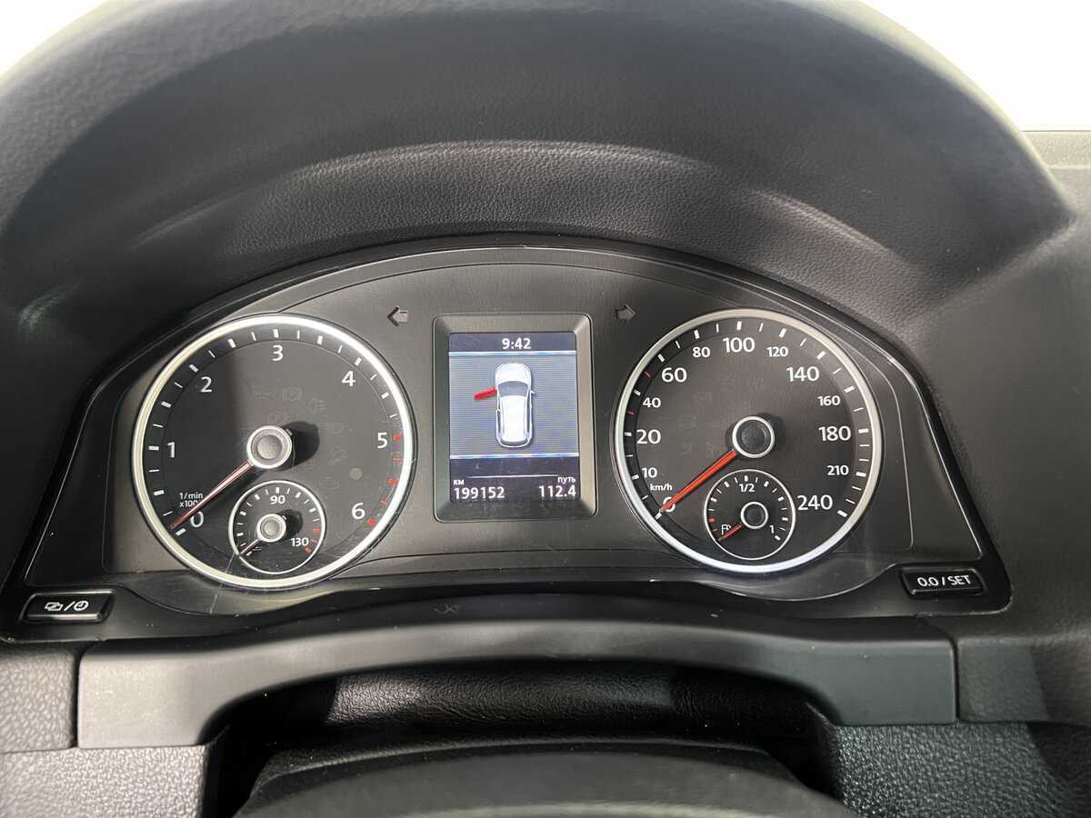 Купить Volkswagen Tiguan с пробегом. Фото: #12