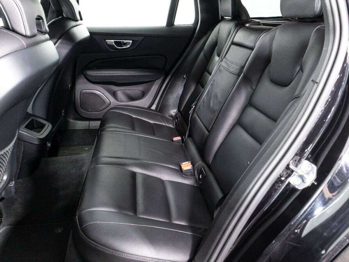 Купить Volvo V60 с пробегом. Фото: #9