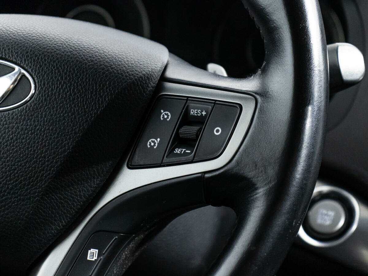 Купить Hyundai i40 с пробегом. Фото: #21