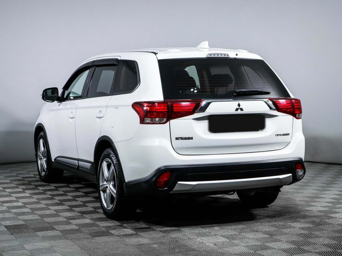 Купить Mitsubishi Outlander с пробегом. Фото: #6