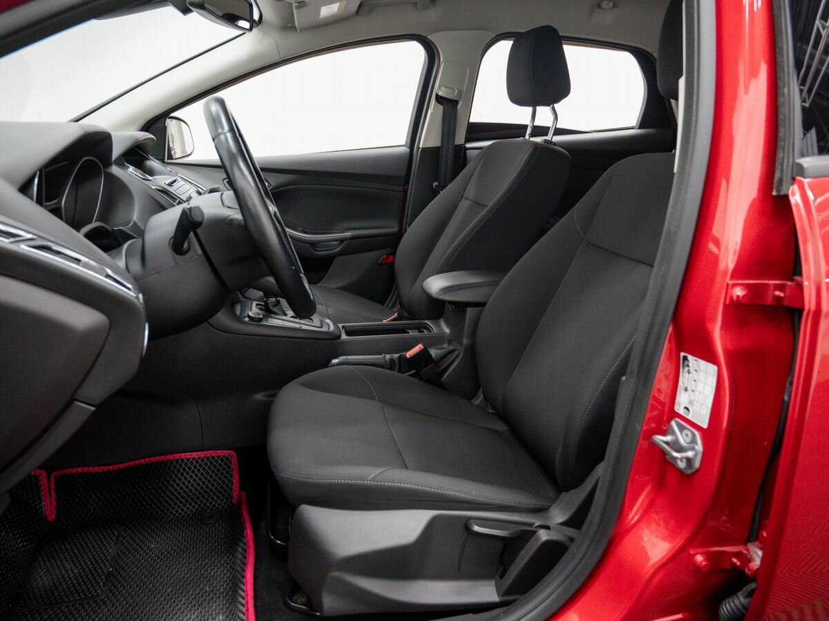 Купить Ford Focus с пробегом. Фото: #13