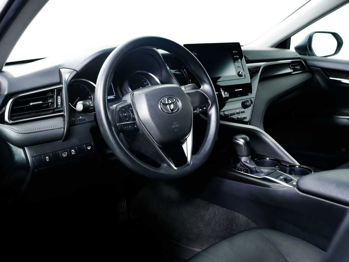 Купить Toyota Camry с пробегом. Фото: #11