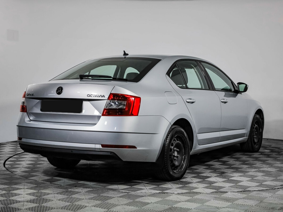 Купить Skoda Octavia с пробегом. Фото: #4