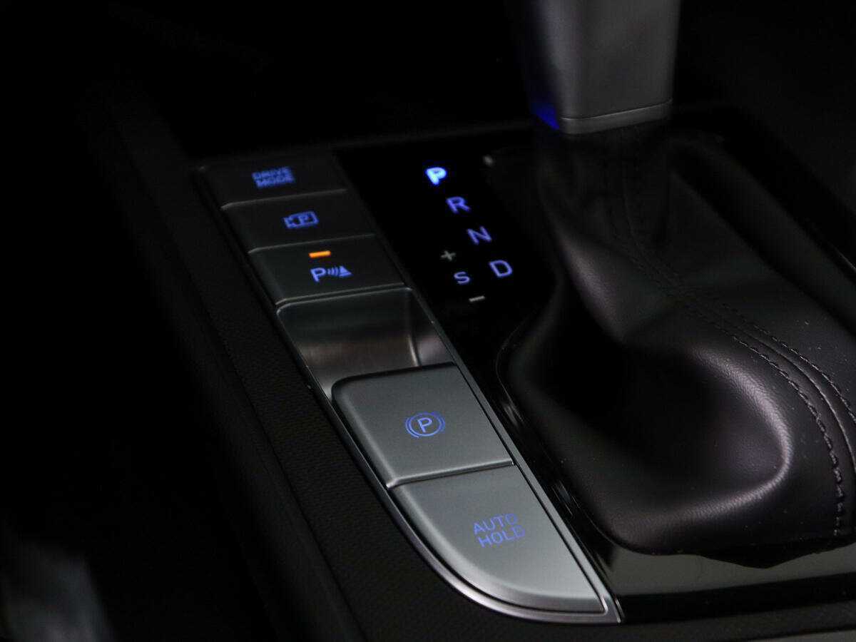 Купить Hyundai Elantra с пробегом. Фото: #22