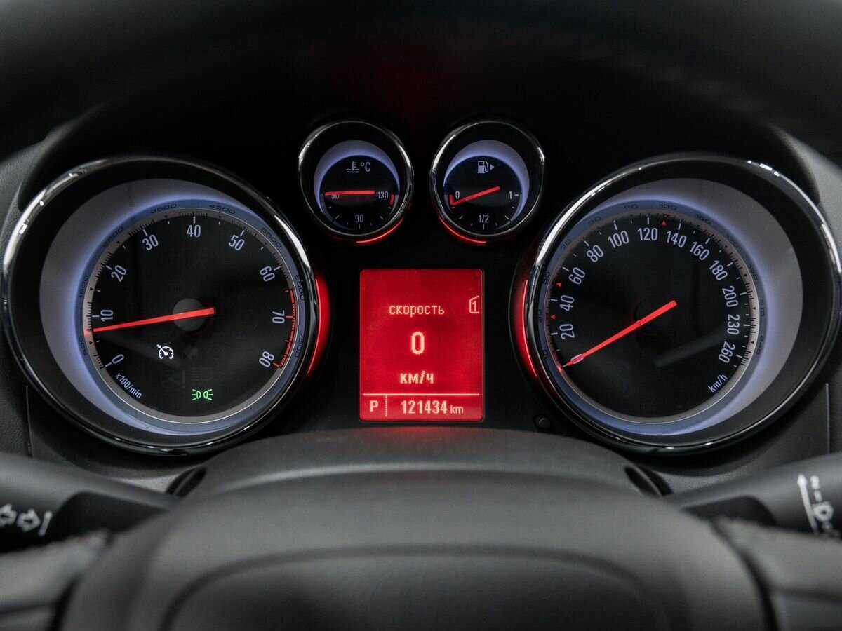 Купить Opel Astra с пробегом. Фото: #18