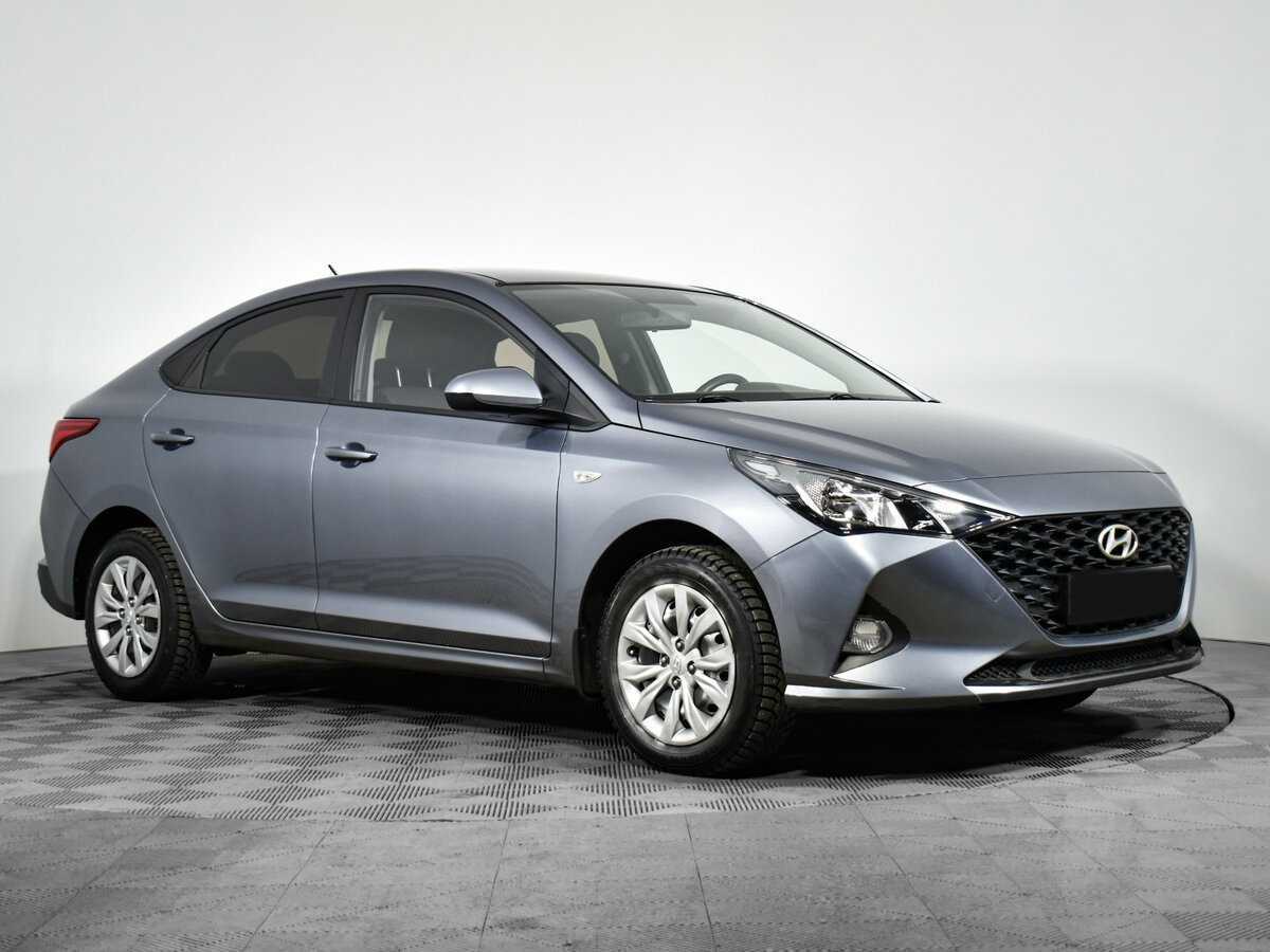Купить Hyundai Solaris с пробегом. Фото: #2