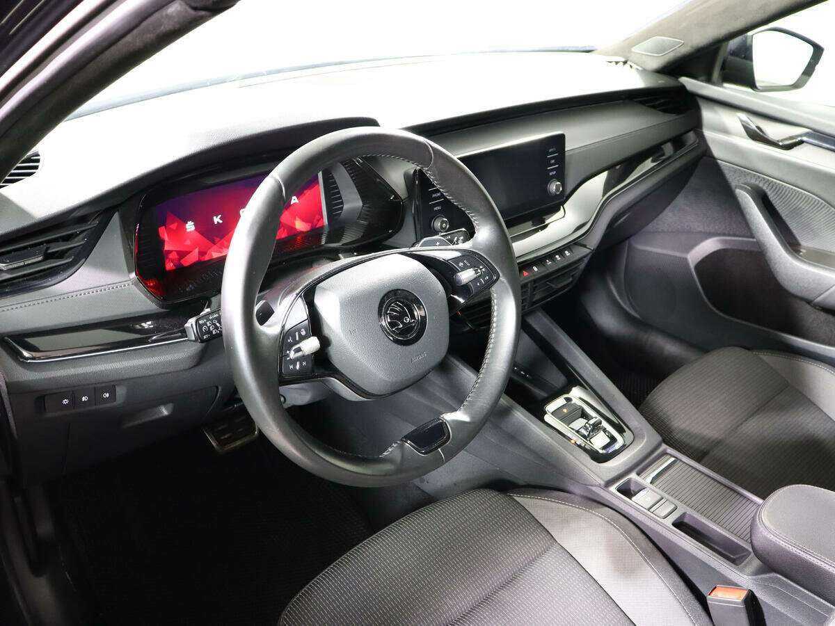 Купить Skoda Octavia с пробегом. Фото: #13