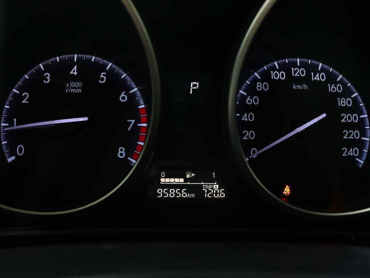 Купить Mazda 3 с пробегом. Фото: #10