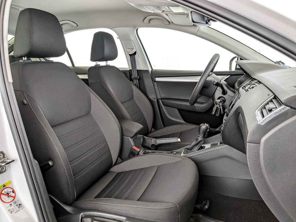 Купить Skoda Octavia с пробегом. Фото: #22