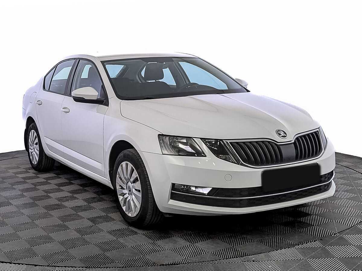 Купить Skoda Octavia с пробегом. Фото: #2