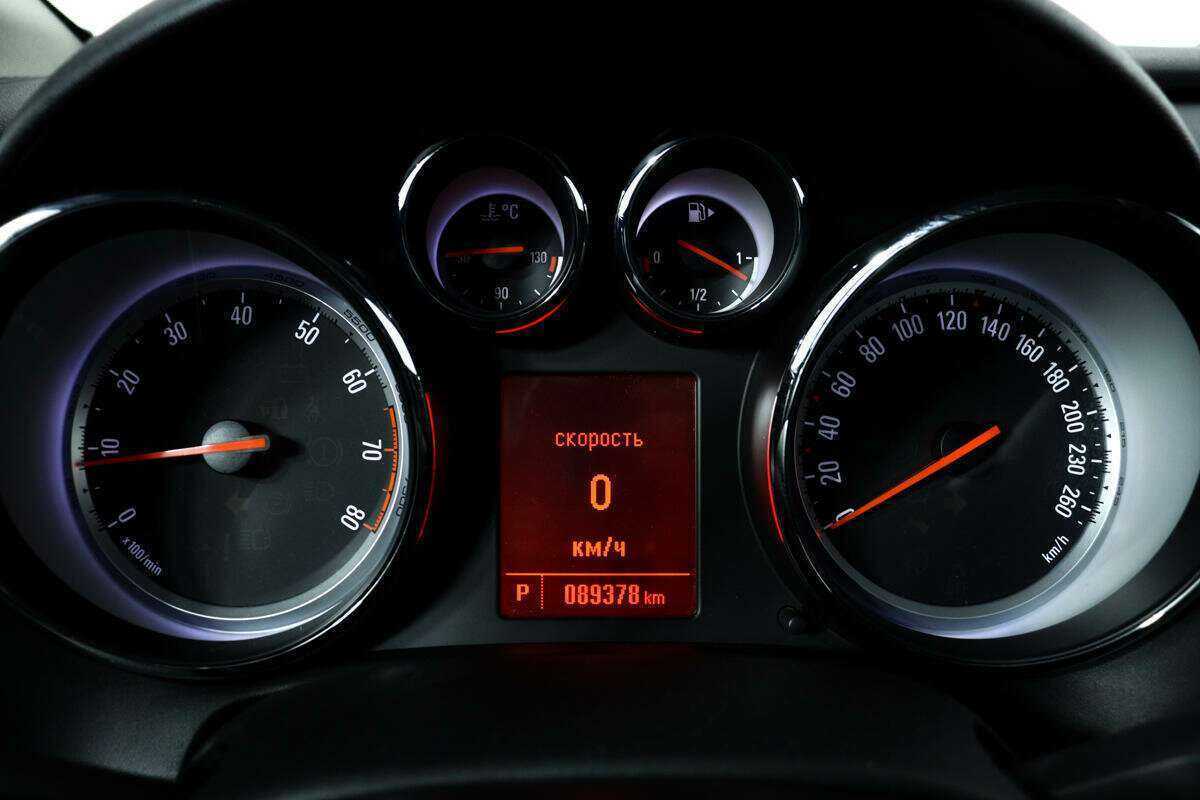 Купить Opel Astra с пробегом. Фото: #9