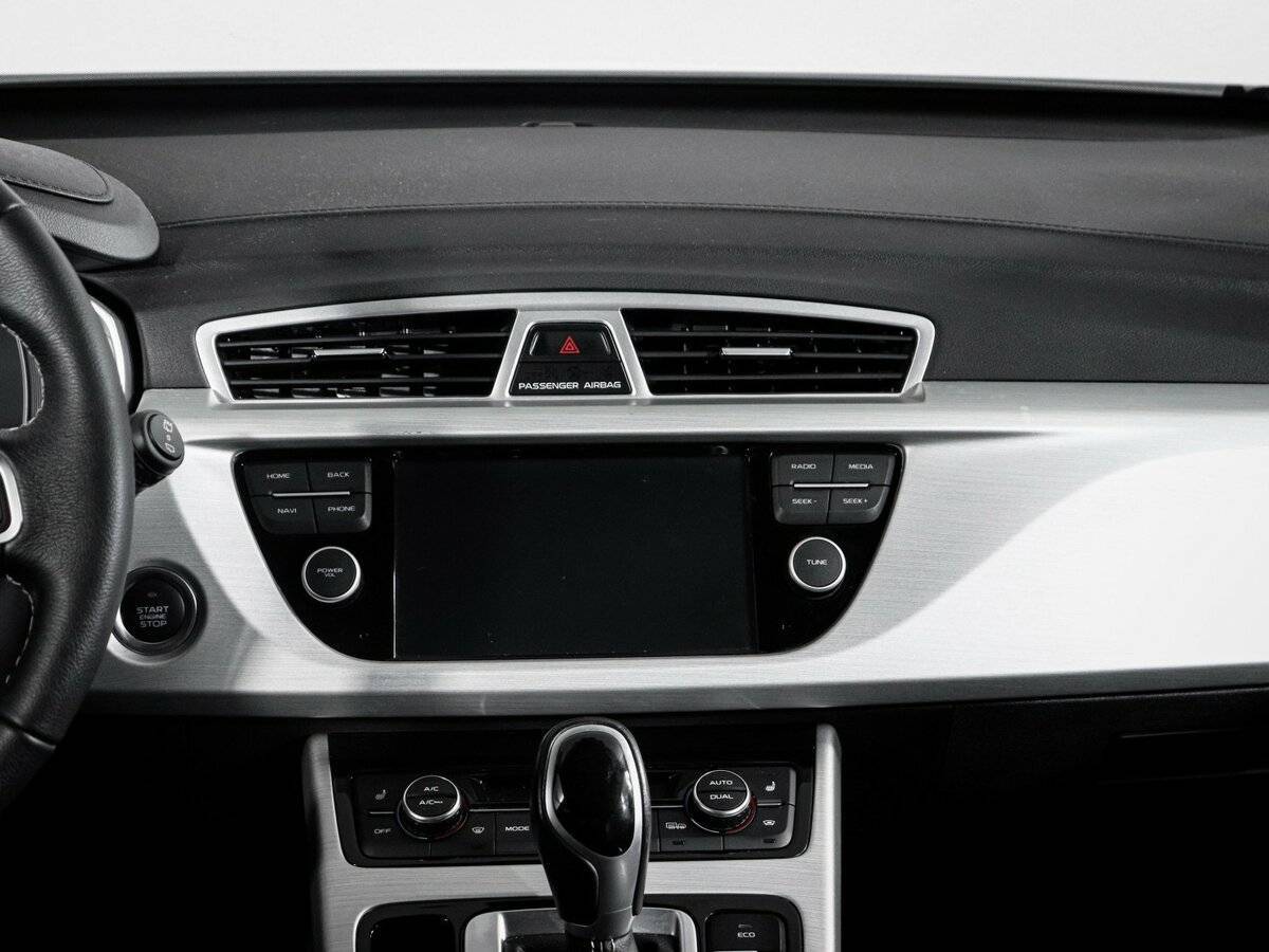 Купить Geely Atlas с пробегом. Фото: #12