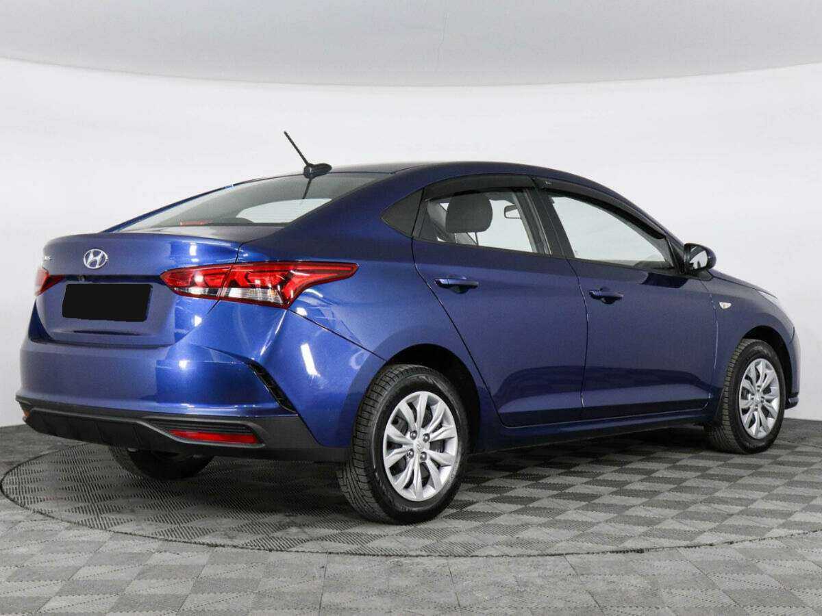 Купить Hyundai Solaris с пробегом. Фото: #4