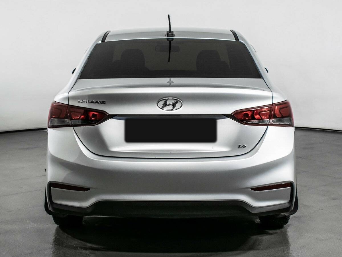 Купить Hyundai Solaris с пробегом. Фото: #4