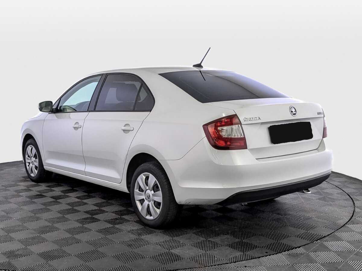 Купить Skoda Rapid с пробегом. Фото: #6