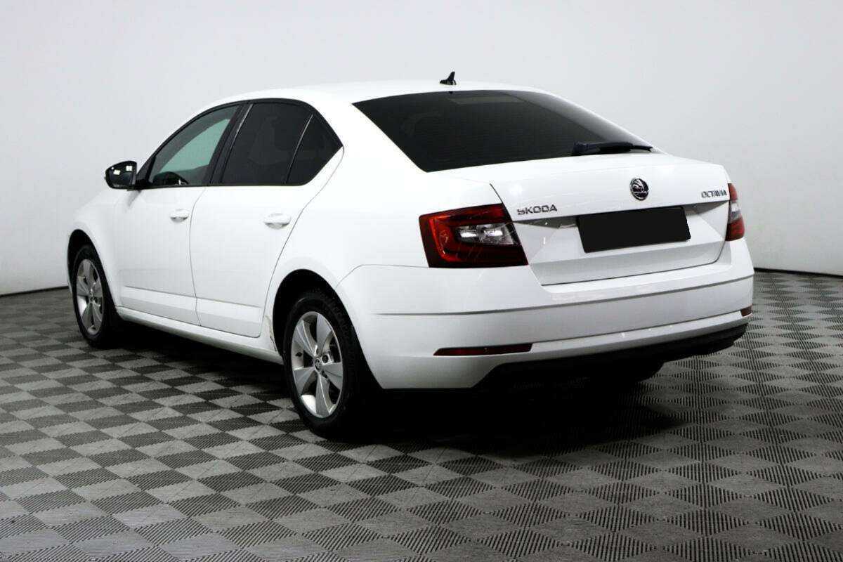Купить Skoda Octavia с пробегом. Фото: #6