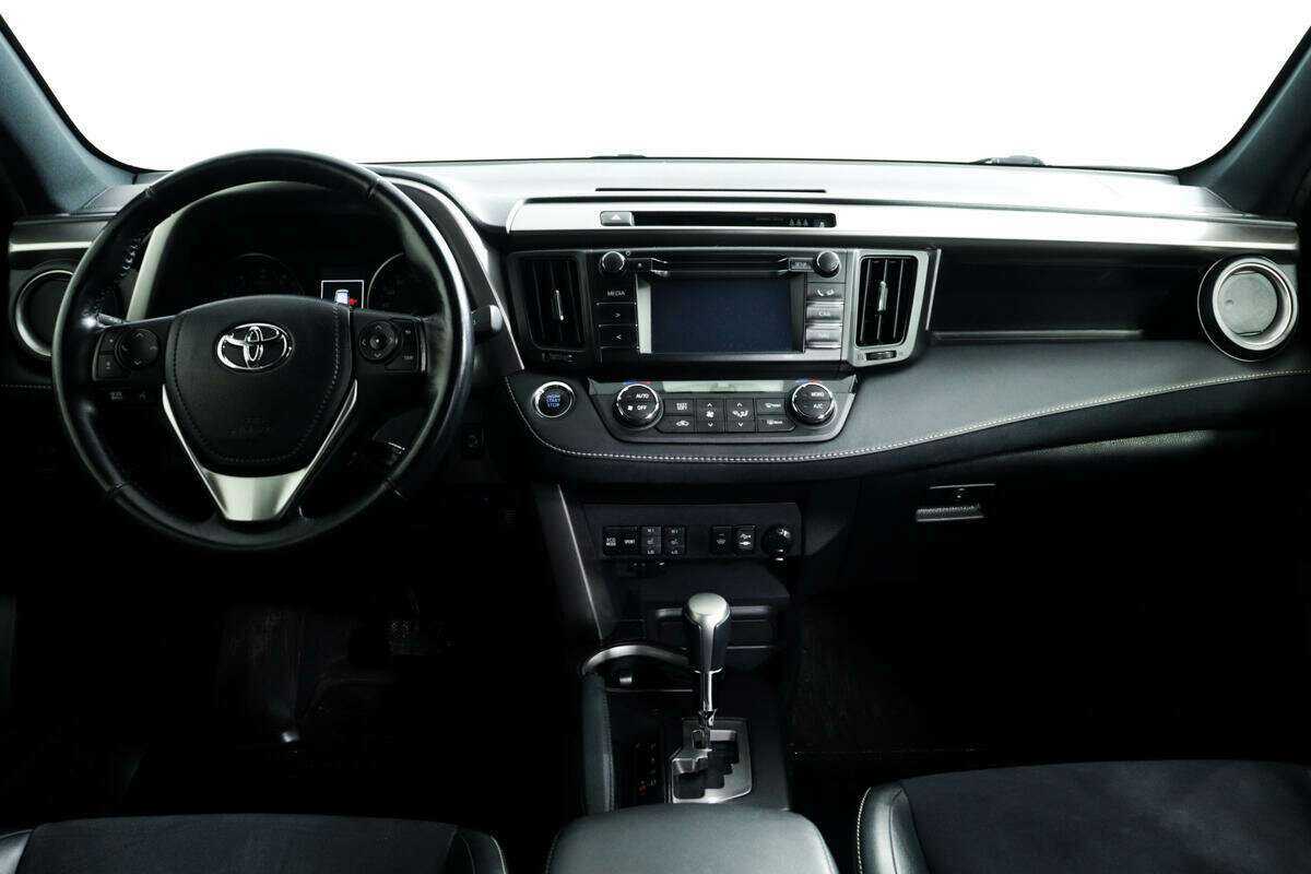 Купить Toyota RAV4 с пробегом. Фото: #10