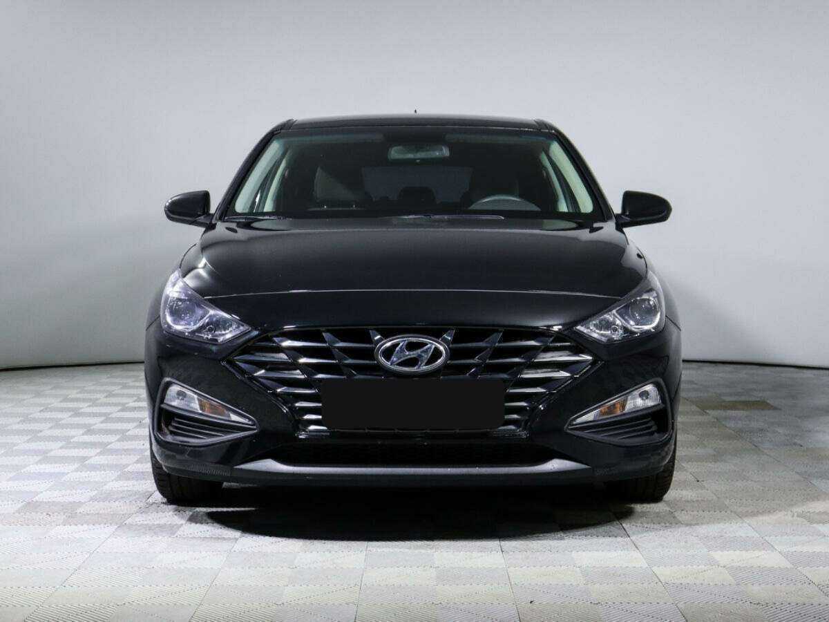 Купить Hyundai i30 с пробегом. Фото: #1