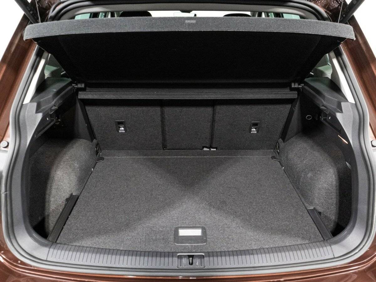Купить Volkswagen Tiguan с пробегом. Фото: #13