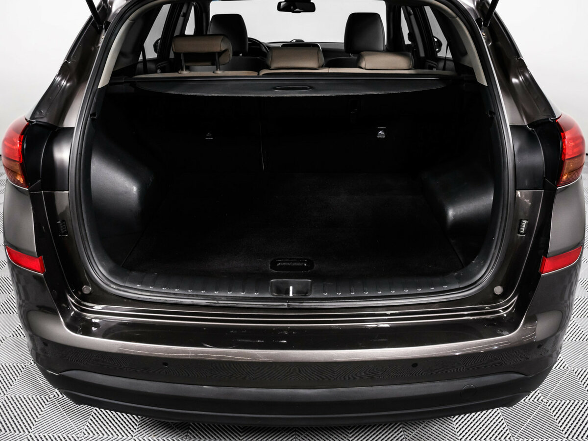 Купить Hyundai Tucson с пробегом. Фото: #12