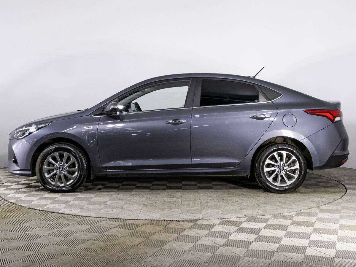 Купить Hyundai Solaris с пробегом. Фото: #7