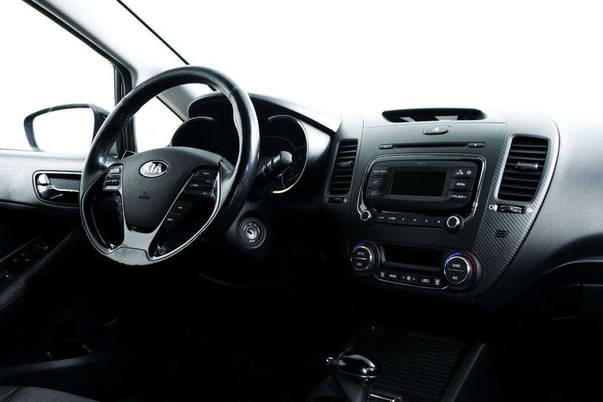 Купить Kia Cerato с пробегом. Фото: #7