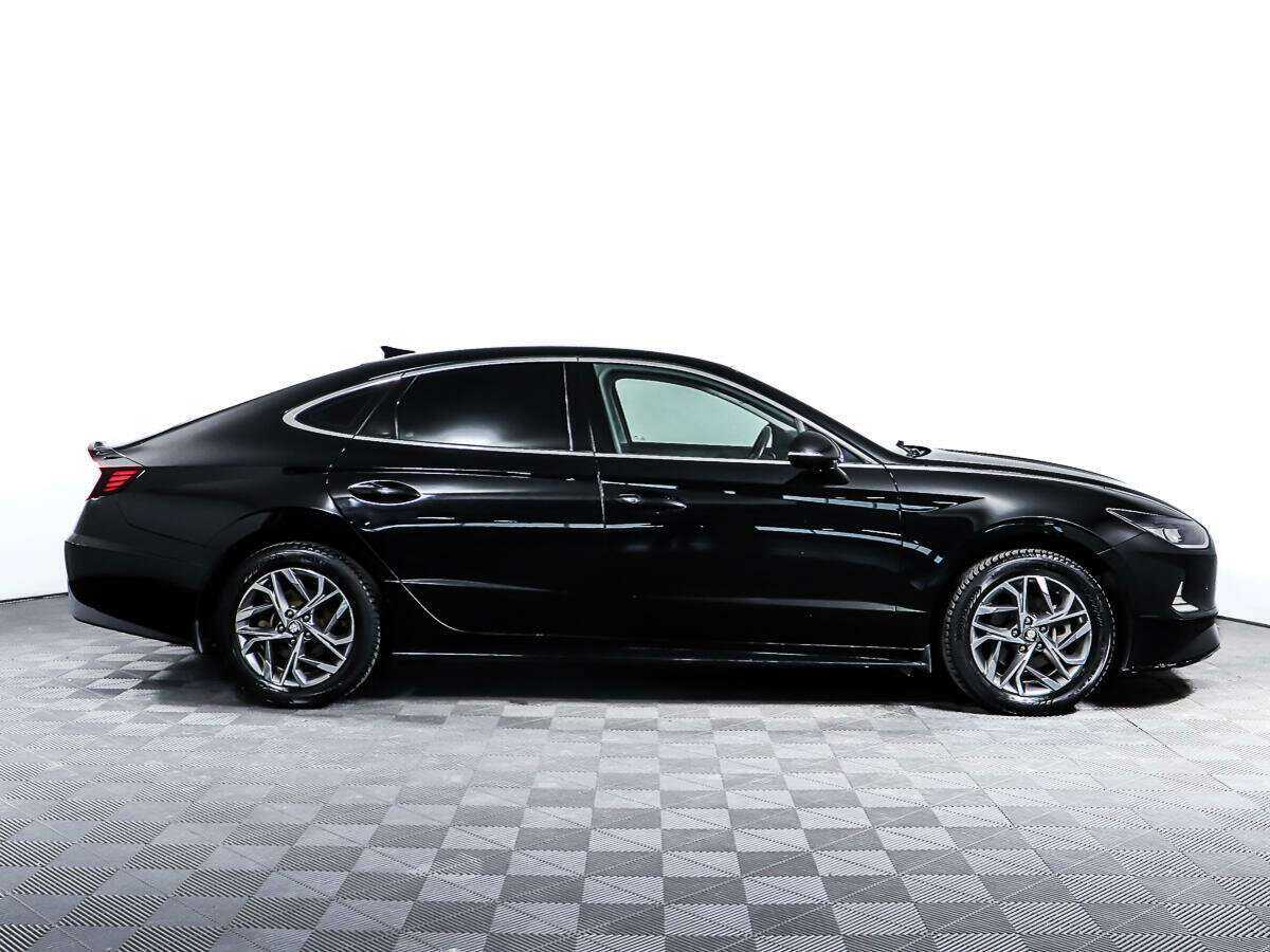 Купить Hyundai Sonata с пробегом. Фото: #3