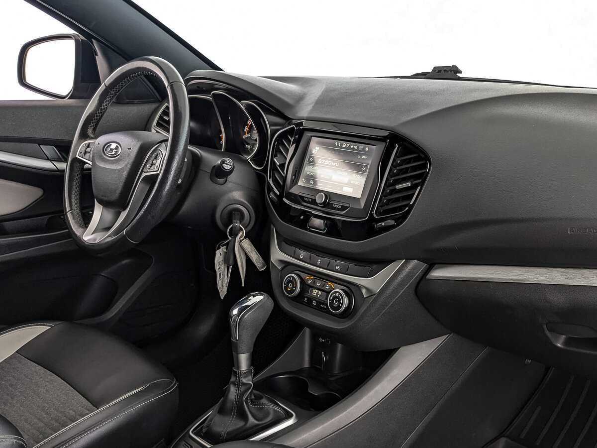 Купить Lada (ВАЗ) Vesta с пробегом. Фото: #8