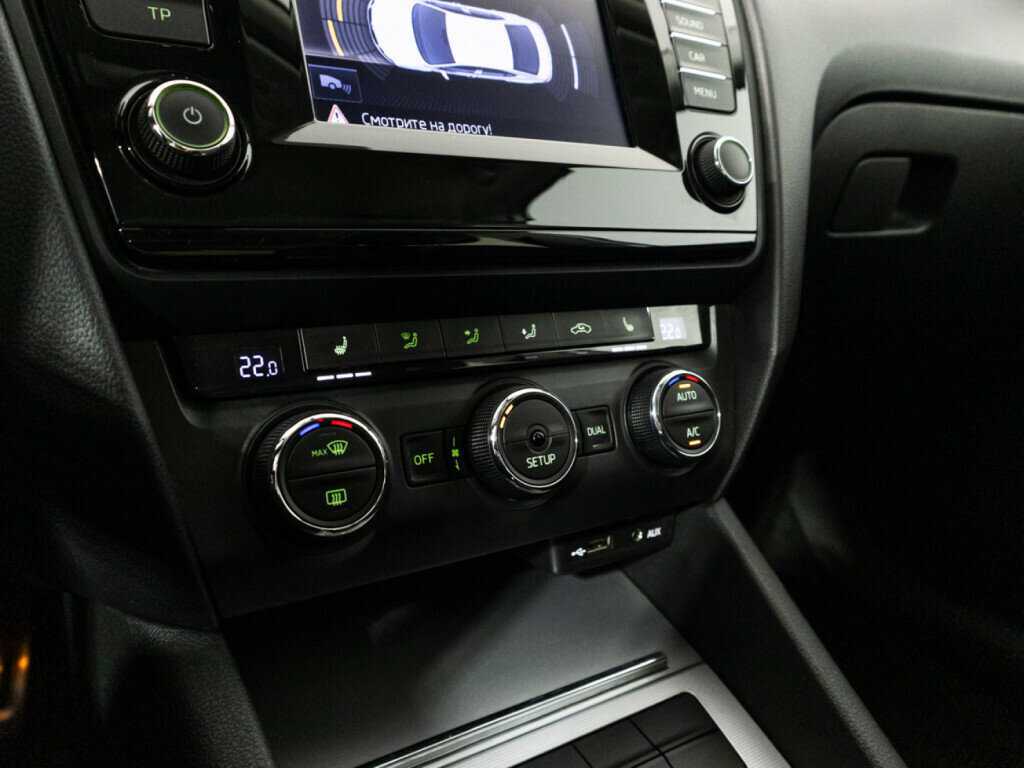 Купить Skoda Octavia с пробегом. Фото: #15