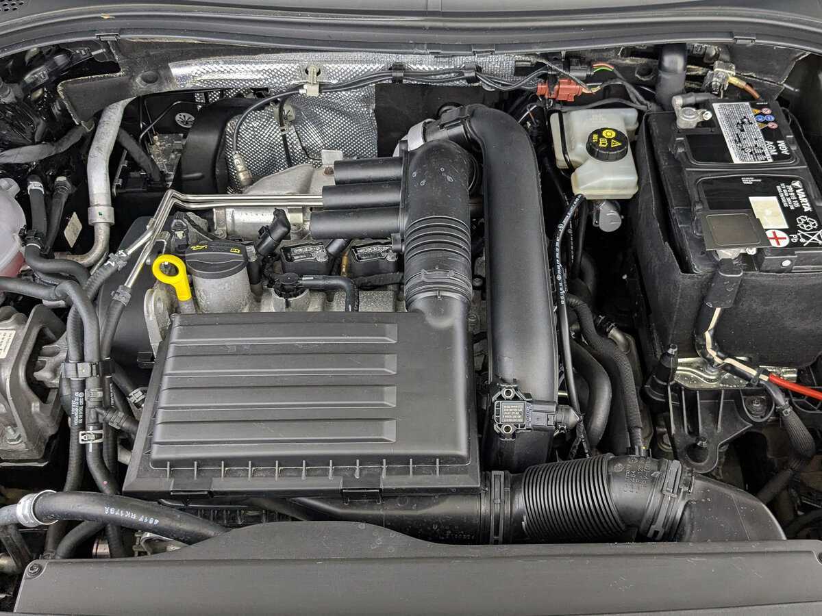 Купить Volkswagen Tiguan с пробегом. Фото: #8