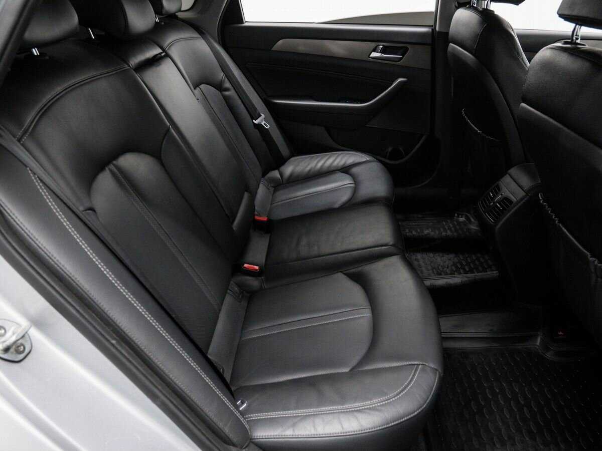 Купить Hyundai Sonata с пробегом. Фото: #9
