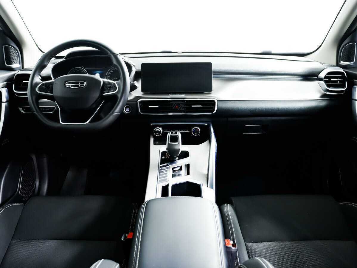 Купить Geely Coolray с пробегом. Фото: #8