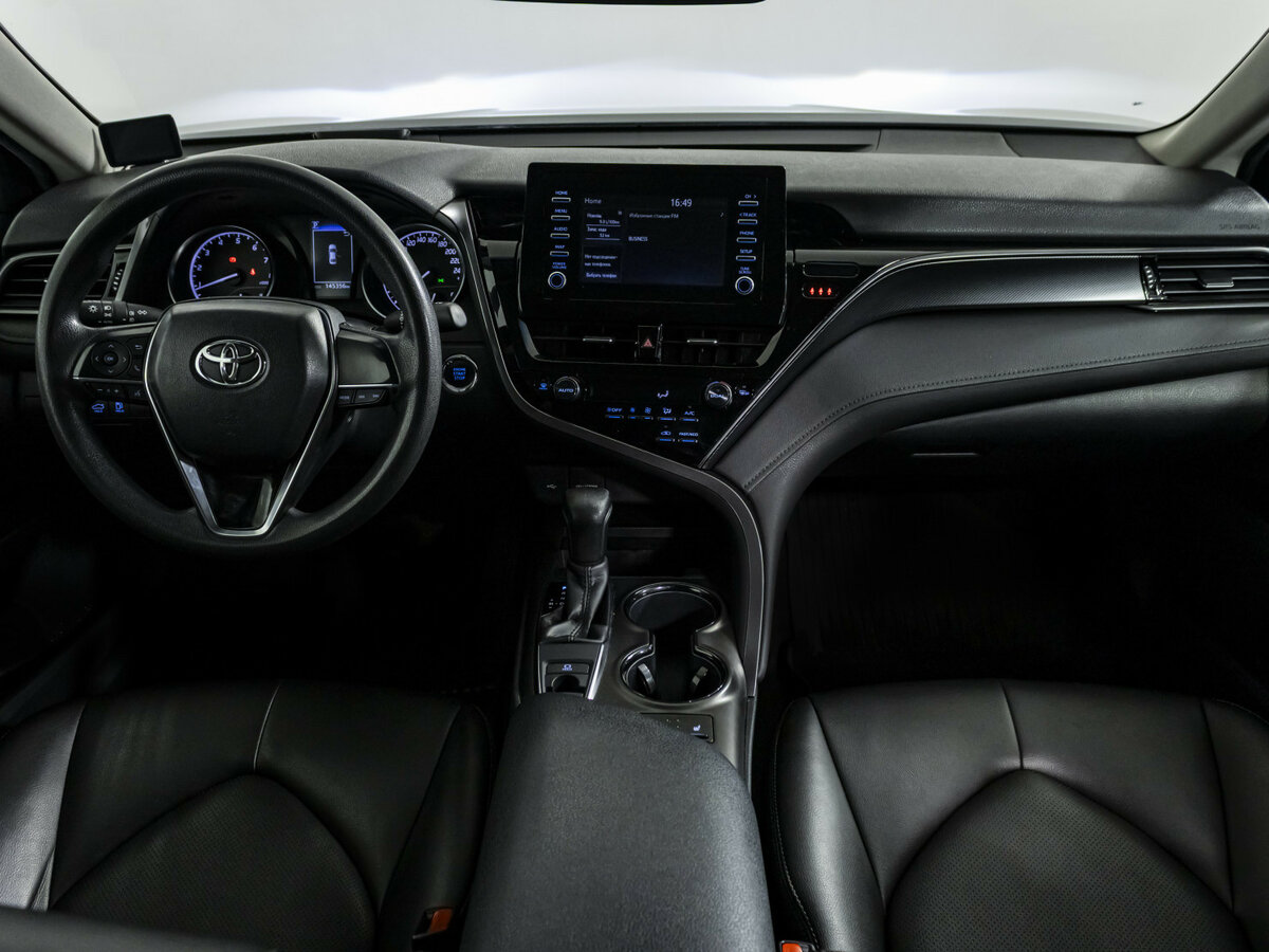 Купить Toyota Camry с пробегом. Фото: #9