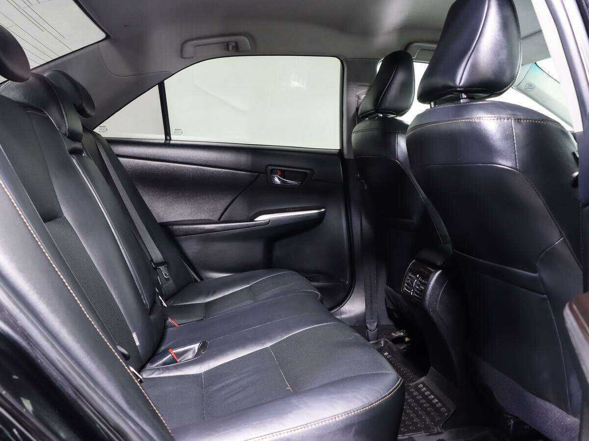 Купить Toyota Camry с пробегом. Фото: #15