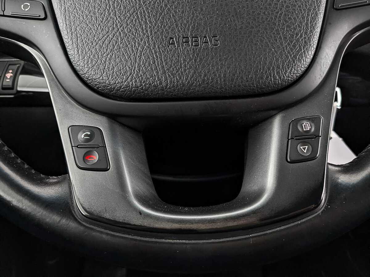 Купить Kia Sorento с пробегом. Фото: #25