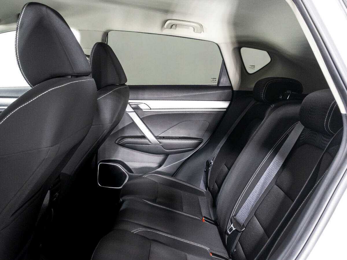 Купить Geely Coolray с пробегом. Фото: #9