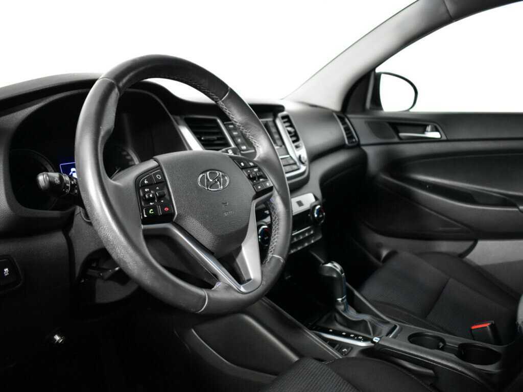 Купить Hyundai Tucson с пробегом. Фото: #12