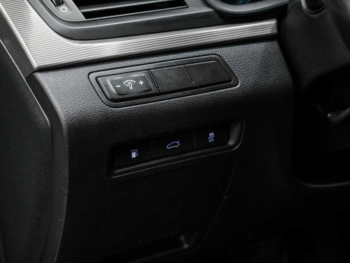 Купить Hyundai Sonata с пробегом. Фото: #16