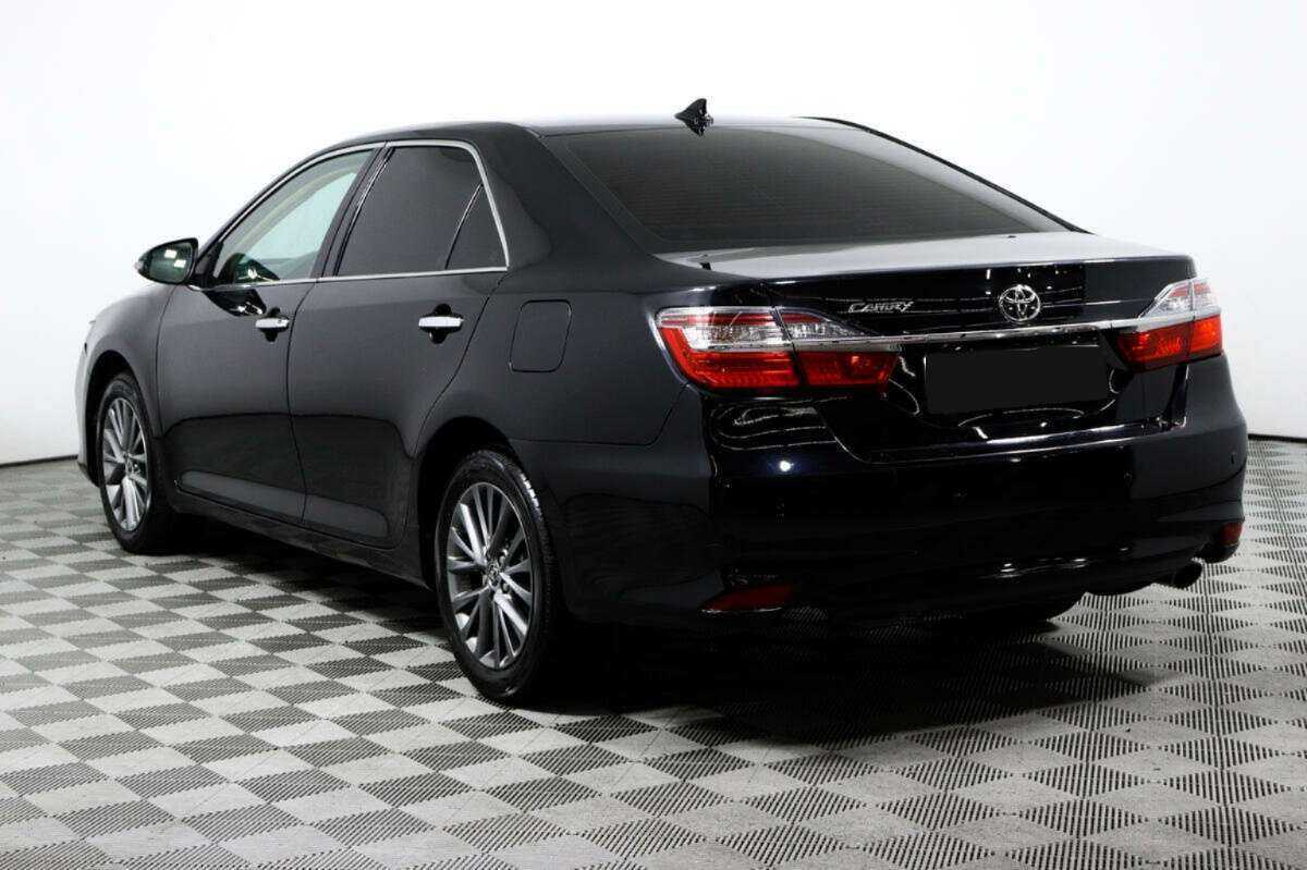 Купить Toyota Camry с пробегом. Фото: #6