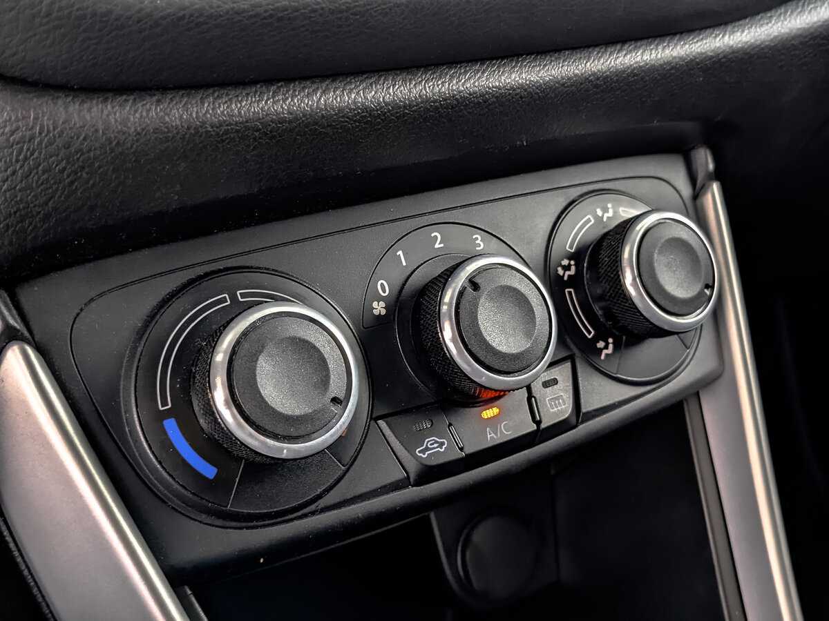 Купить Suzuki SX4 с пробегом. Фото: #21