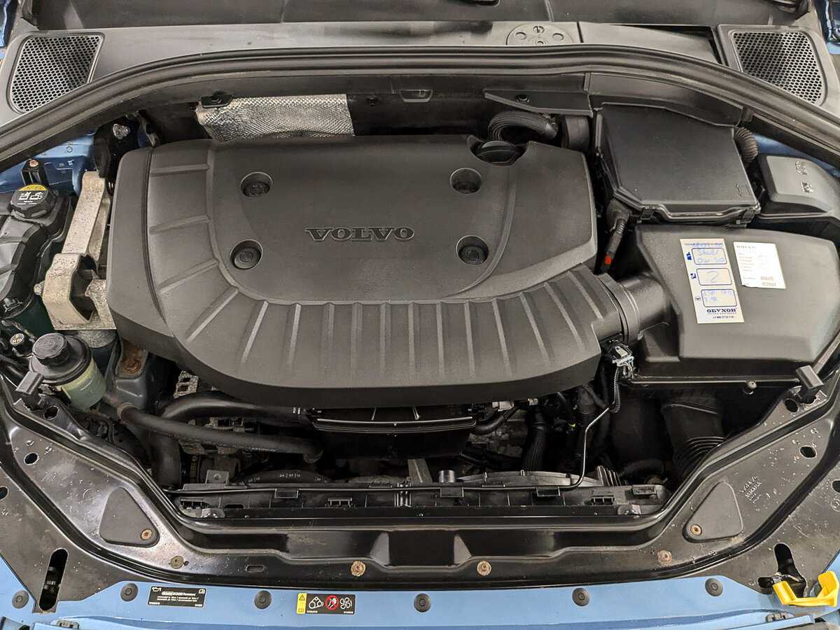 Купить Volvo XC60 с пробегом. Фото: #8