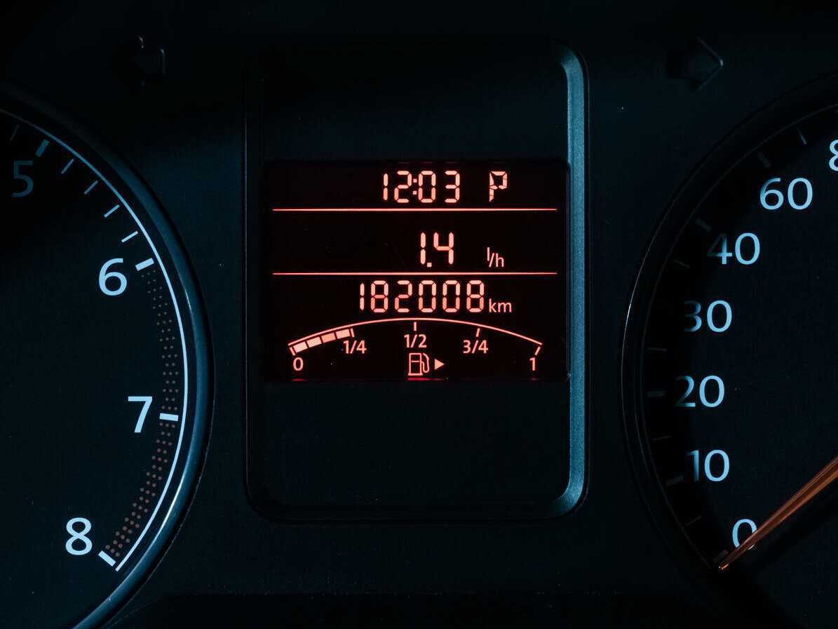 Купить Volkswagen Polo с пробегом. Фото: #13