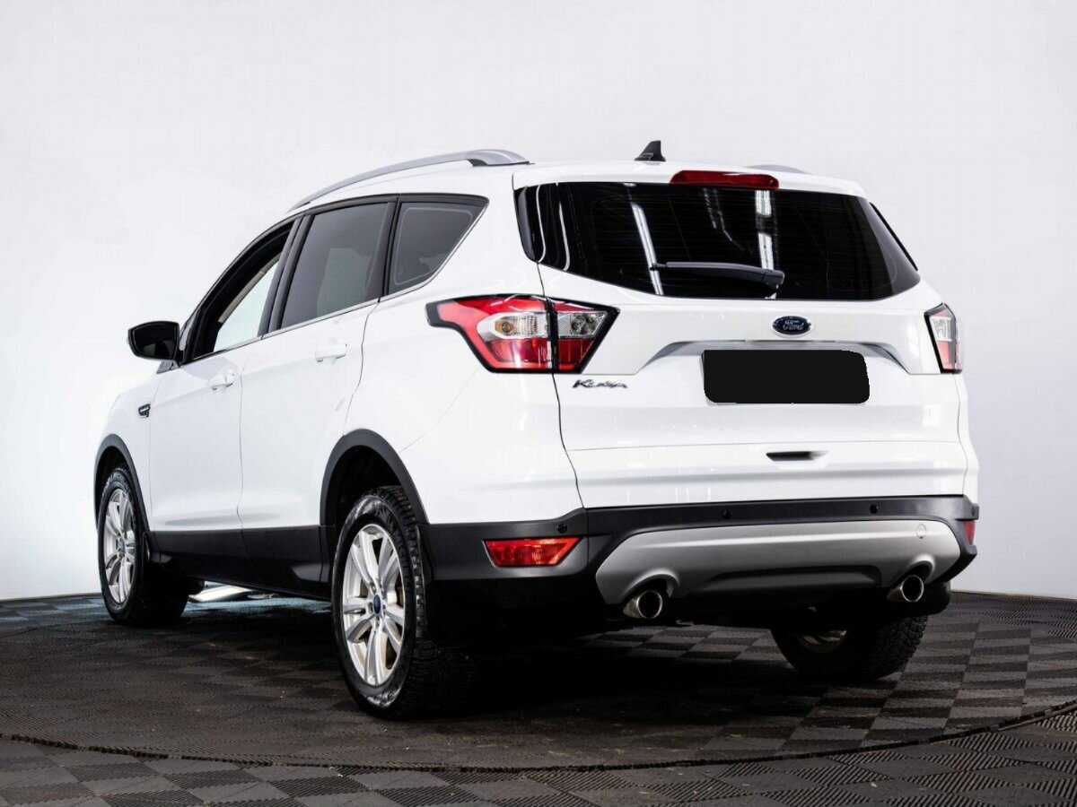 Купить Ford Kuga с пробегом. Фото: #3