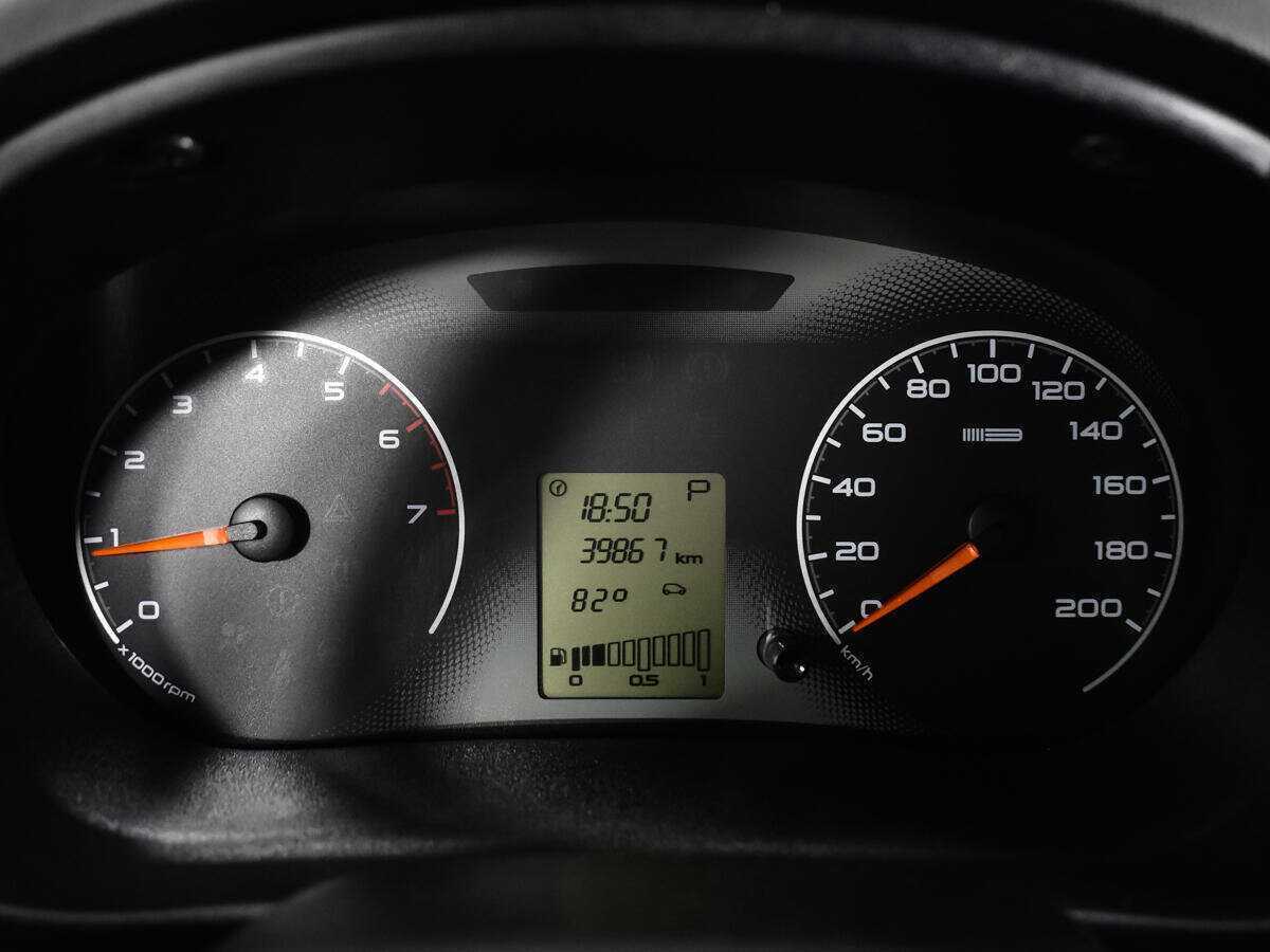 Купить Lada (ВАЗ) Granta с пробегом. Фото: #8