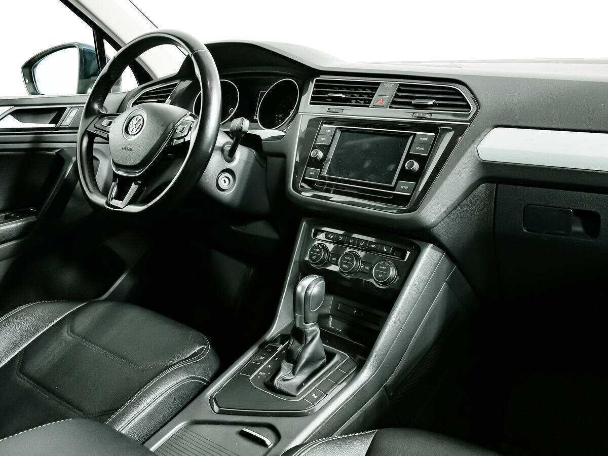 Купить Volkswagen Tiguan с пробегом. Фото: #8