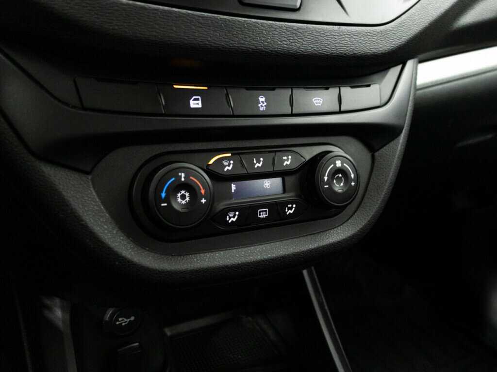 Купить Lada (ВАЗ) Vesta с пробегом. Фото: #14