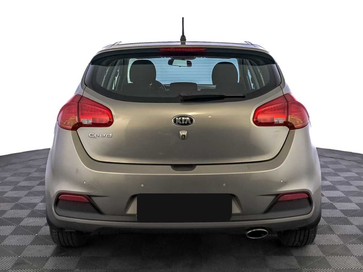 Купить Kia Ceed с пробегом. Фото: #5