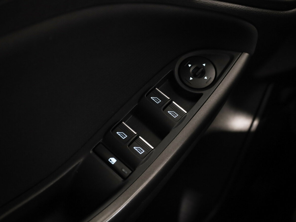Купить Ford Focus с пробегом. Фото: #18