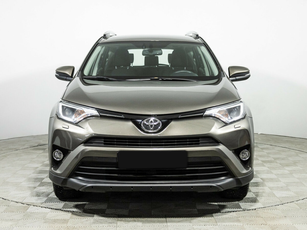 Купить Toyota RAV4 с пробегом. Фото: #1