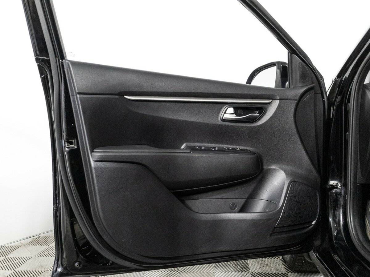 Купить Kia Rio с пробегом. Фото: #25